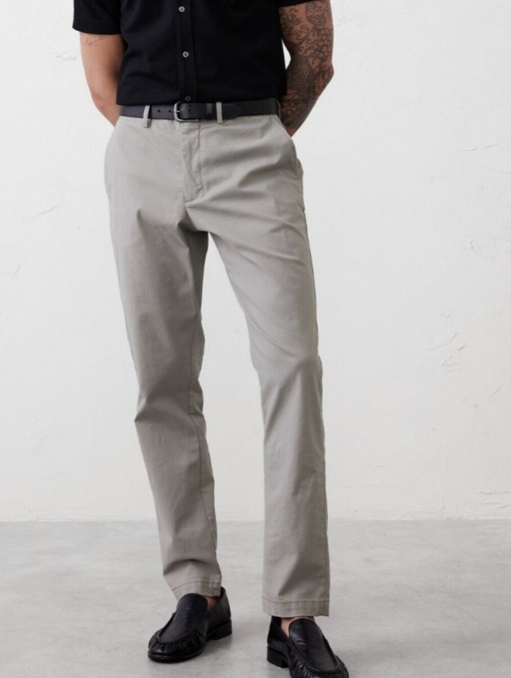GAP Lived In Chino Athletic Fit Gray Mens 36" Waist